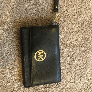 Micheal Kors wallet